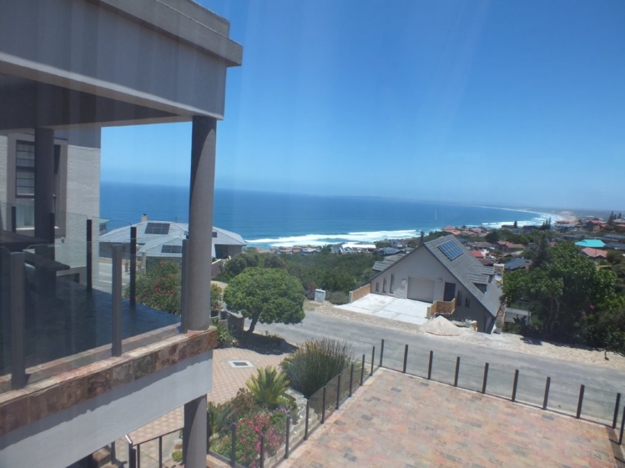 4 Bedroom Property for Sale in Dana Bay Western Cape